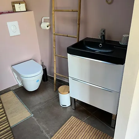 Le Pigeonnier De Coupiac Guest house