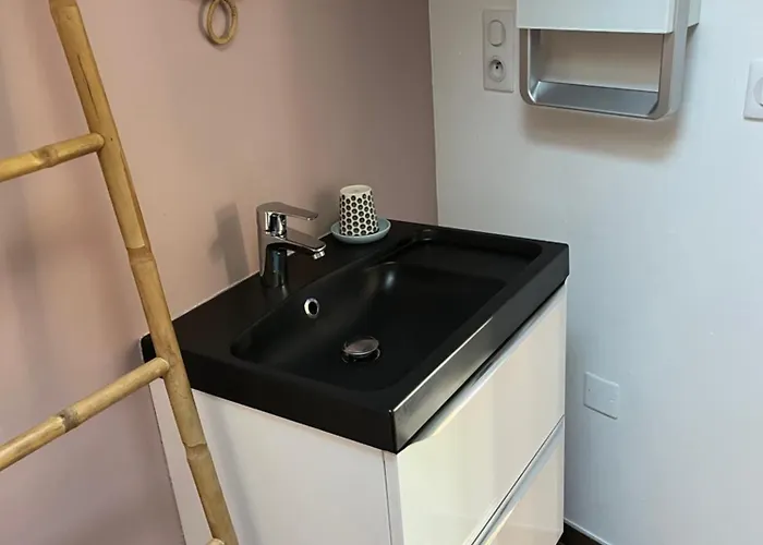 Le Pigeonnier De Coupiac Πανσιόν