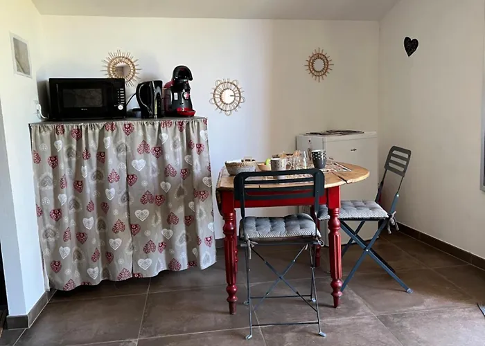 Πανσιόν Le Pigeonnier De Coupiac 3*