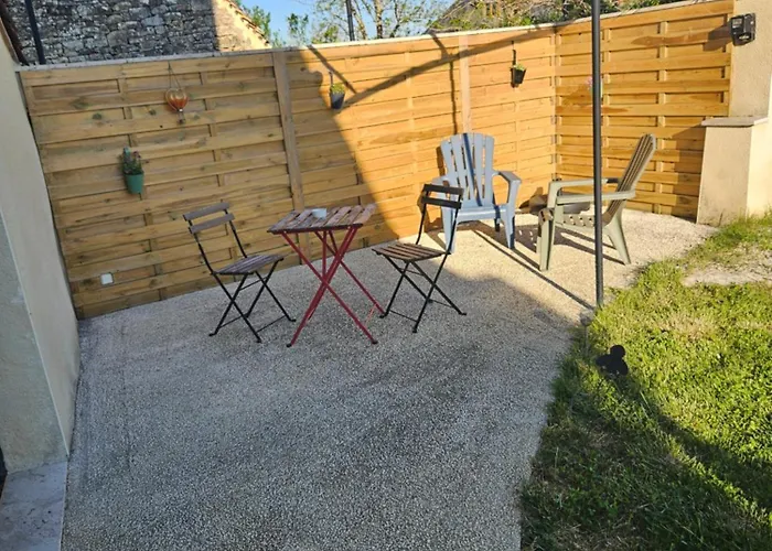 Πανσιόν Le Pigeonnier De Coupiac Gourdon-en-quercy